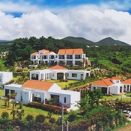 Araaura Pension Jeju Exterior foto